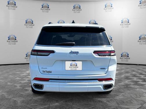 Bright White Clearcoat 2024 Jeep Grand Cherokee L Overland
