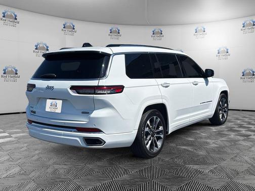Bright White Clearcoat 2024 Jeep Grand Cherokee L Overland