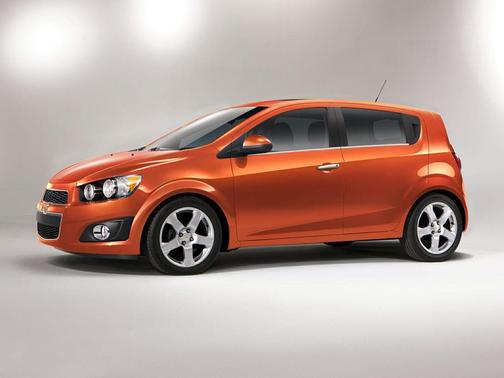 2016 Chevrolet Sonic LS