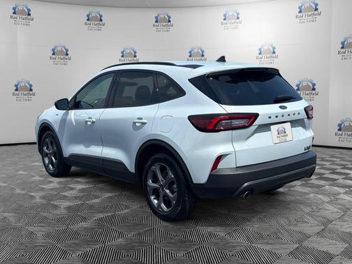 Silver Metallic 2025 Ford Escape ST-Line