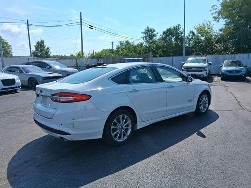 Oxford White 2018 Ford Fusion Energi SE Luxury