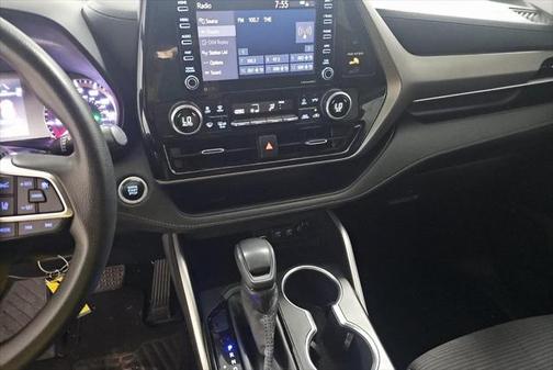 2020 Toyota Highlander L