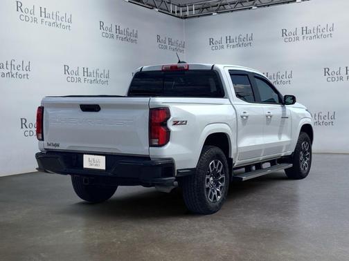 Summit White 2023 Chevrolet Colorado Z71