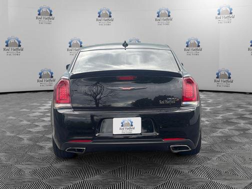 Gloss Black 2023 Chrysler 300 S