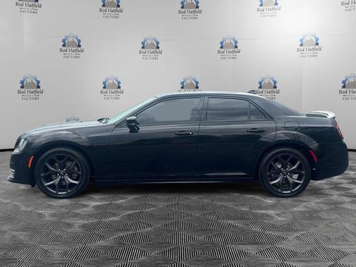 Gloss Black 2023 Chrysler 300 S