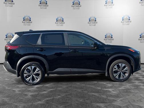 Super Black 2023 Nissan Rogue SV