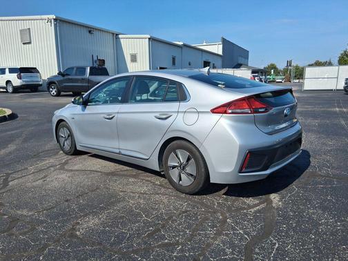 Stellar Silver 2020 Hyundai IONIQ Hybrid SE