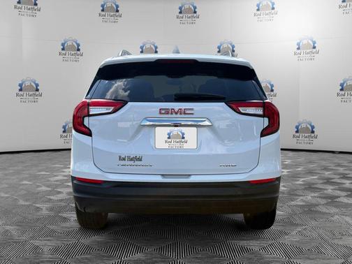 Summit White 2022 GMC Terrain SLE