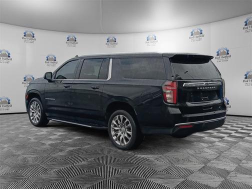 2022 Chevrolet Suburban LT