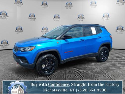 Hydro Blue Pearlcoat 2024 Jeep Compass Trailhawk