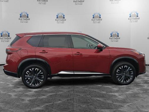 Scarlet 2026 Nissan Rogue Platinum