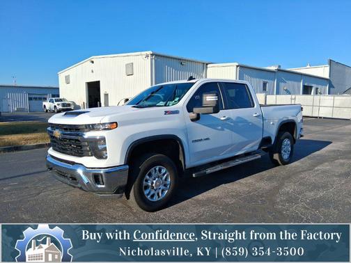 Summit White 2025 Chevrolet Silverado 2500 LT