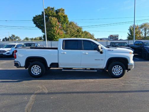 Summit White 2025 Chevrolet Silverado 2500 LT