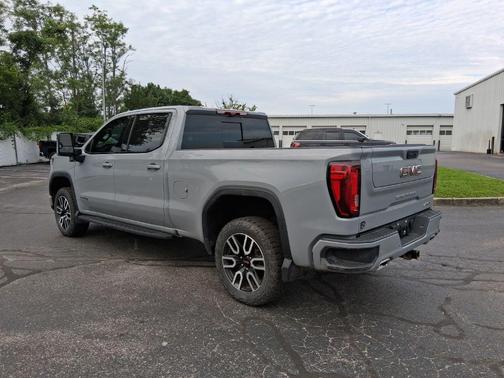 Thunderstorm Gr 2024 GMC Sierra 1500 AT4