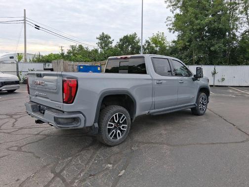 Thunderstorm Gr 2024 GMC Sierra 1500 AT4
