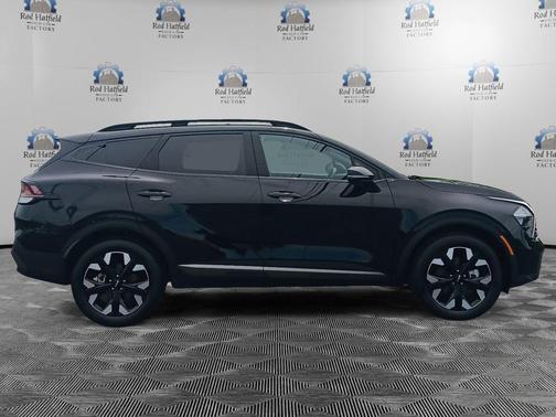 Ebony Black 2023 Kia Sportage X-Line