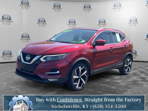 Scarlet Ember Pearl Metallic 2022 Nissan Rogue Sport SL