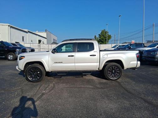 Wind Chill Pearl 2022 Toyota Tacoma Limited