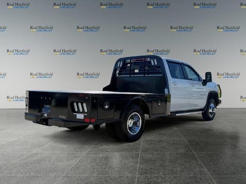 Summit White 2025 Chevrolet Silverado 3500 LT
