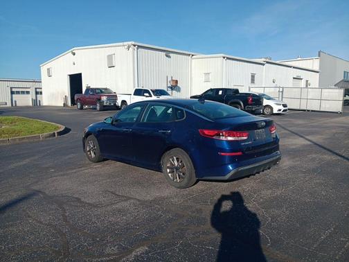 Horizon Blue 2019 Kia Optima LX