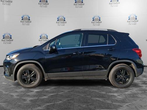 Black Metallic 2020 Chevrolet Trax LT