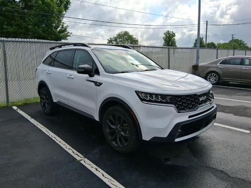 Glacial White Pearl 2022 Kia Sorento EX
