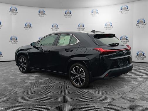 2022 Lexus UX 200 Base