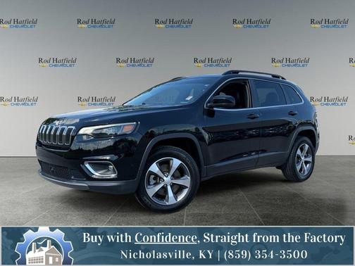 Diamond Black Crystal Pearlcoat 2022 Jeep Cherokee Limited