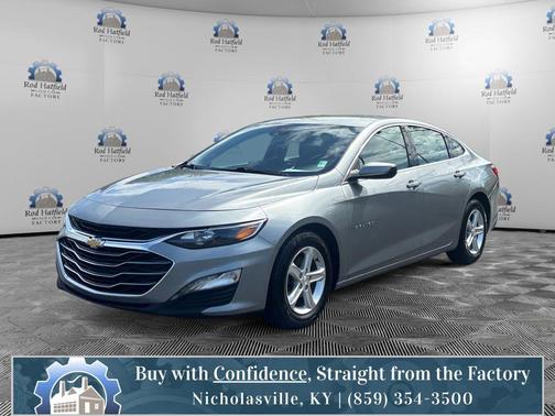 Sterling Gray Metallic 2024 Chevrolet Malibu FWD 1LT