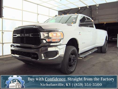 2021 RAM 3500 Big Horn Crew Cab 4x4 8' Box