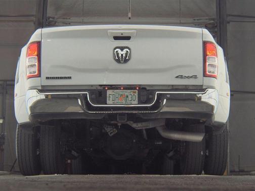 2021 RAM 3500 Big Horn Crew Cab 4x4 8' Box