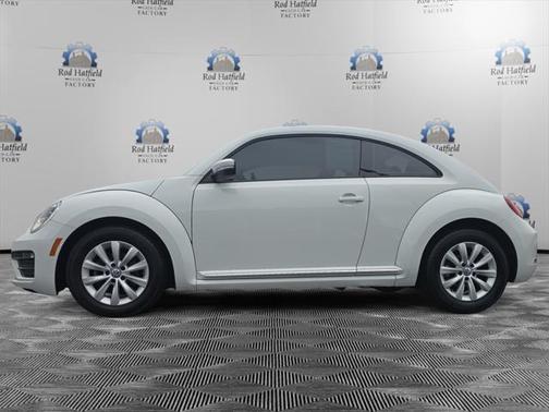2019 Volkswagen Beetle 2.0T SE
