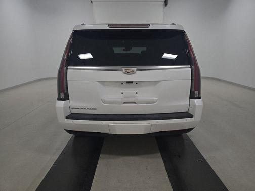 2018 Cadillac Escalade Premium Luxury