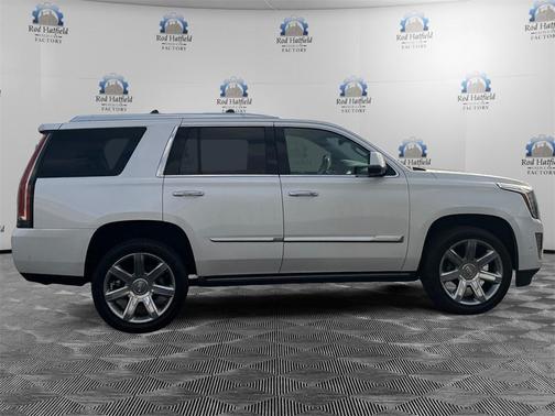 2018 Cadillac Escalade Premium Luxury