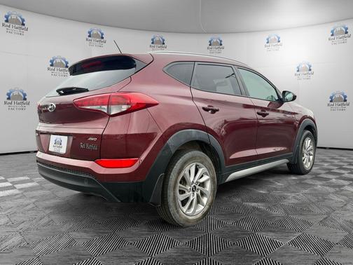 2017 Hyundai TUCSON SE