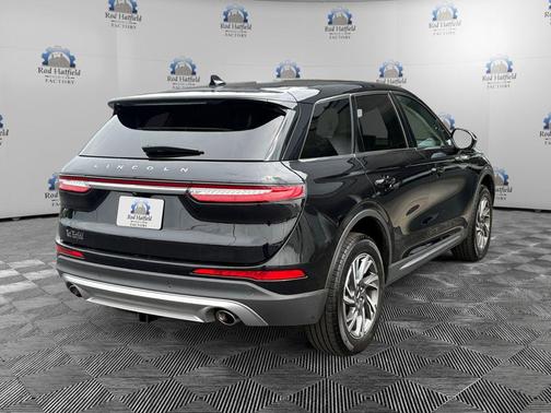 Infinite Black Metallic Clearcoat 2023 Lincoln Corsair Standard