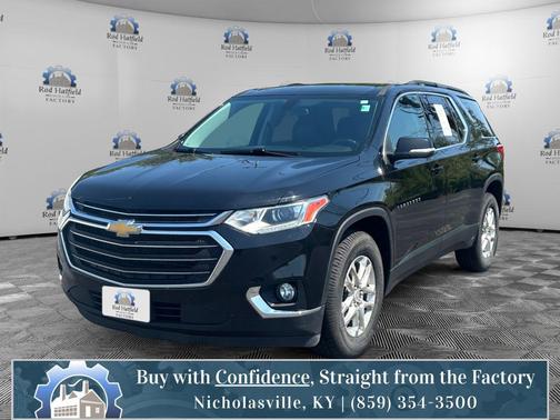 Mosaic Black Metallic 2021 Chevrolet Traverse LT Cloth
