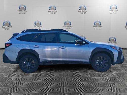 Ice Silver Metallic 2025 Subaru Outback Onyx Edition