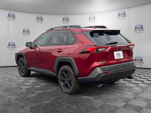 2020 Toyota RAV4 SE
