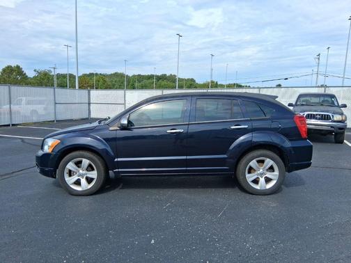 Brilliant Black Crystal Pearlcoat 2011 Dodge Caliber Mainstreet