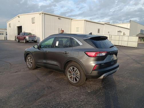 2022 Ford Escape SEL