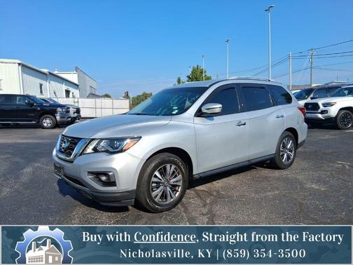 Brilliant Silver Metallic 2020 Nissan Pathfinder SV 2WD
