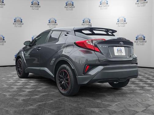2021 Toyota C-HR LE