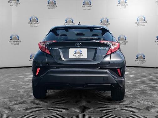 2021 Toyota C-HR LE