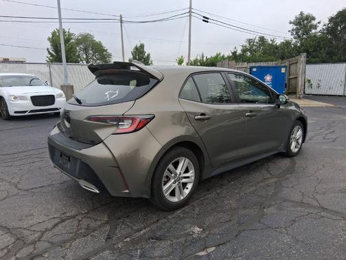 Gray 2020 Toyota Corolla SE