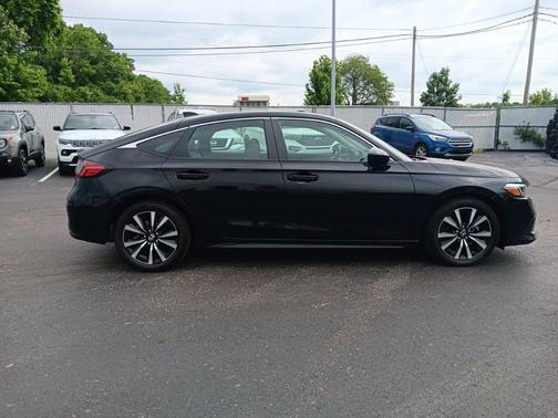 Crystal Black Pearl 2024 Honda Civic EX-L
