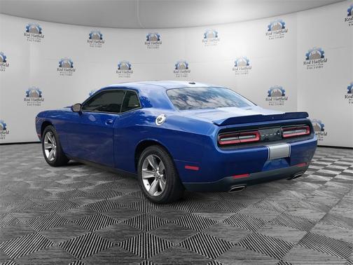 2022 Dodge Challenger SXT