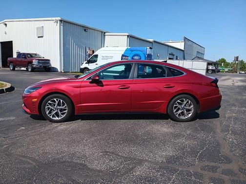 Ultimate Red 2023 Hyundai SONATA SEL