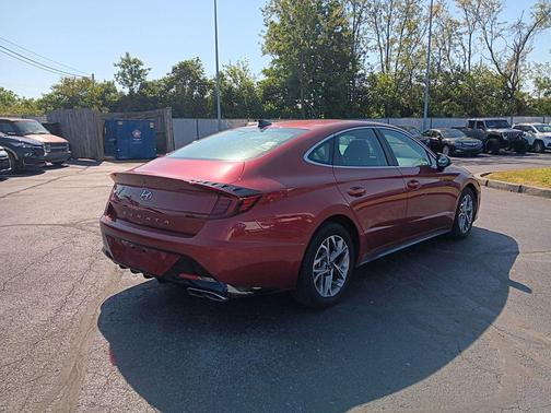 Ultimate Red 2023 Hyundai SONATA SEL