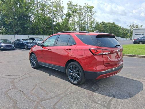 Radiant Red Tintcoat 2023 Chevrolet Equinox FWD RS
